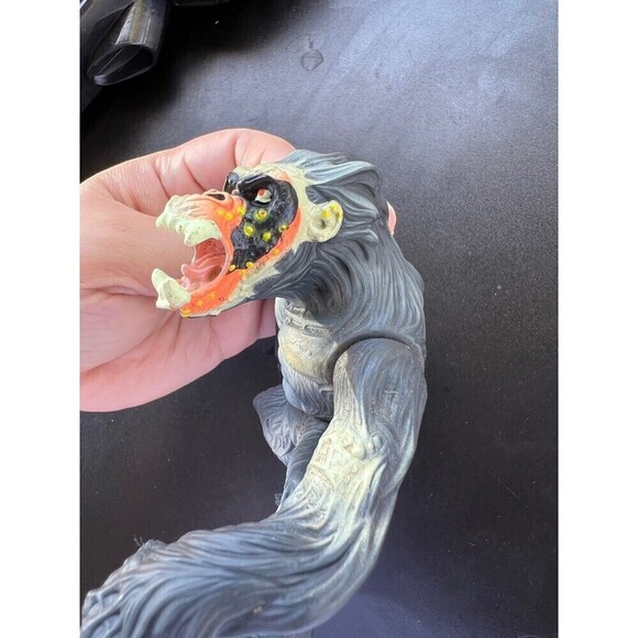 Vintage Congo Mangler Monkey Ape Gorilla 4" Movie Action Figure Kenner 1994 - Picture 3 of 4